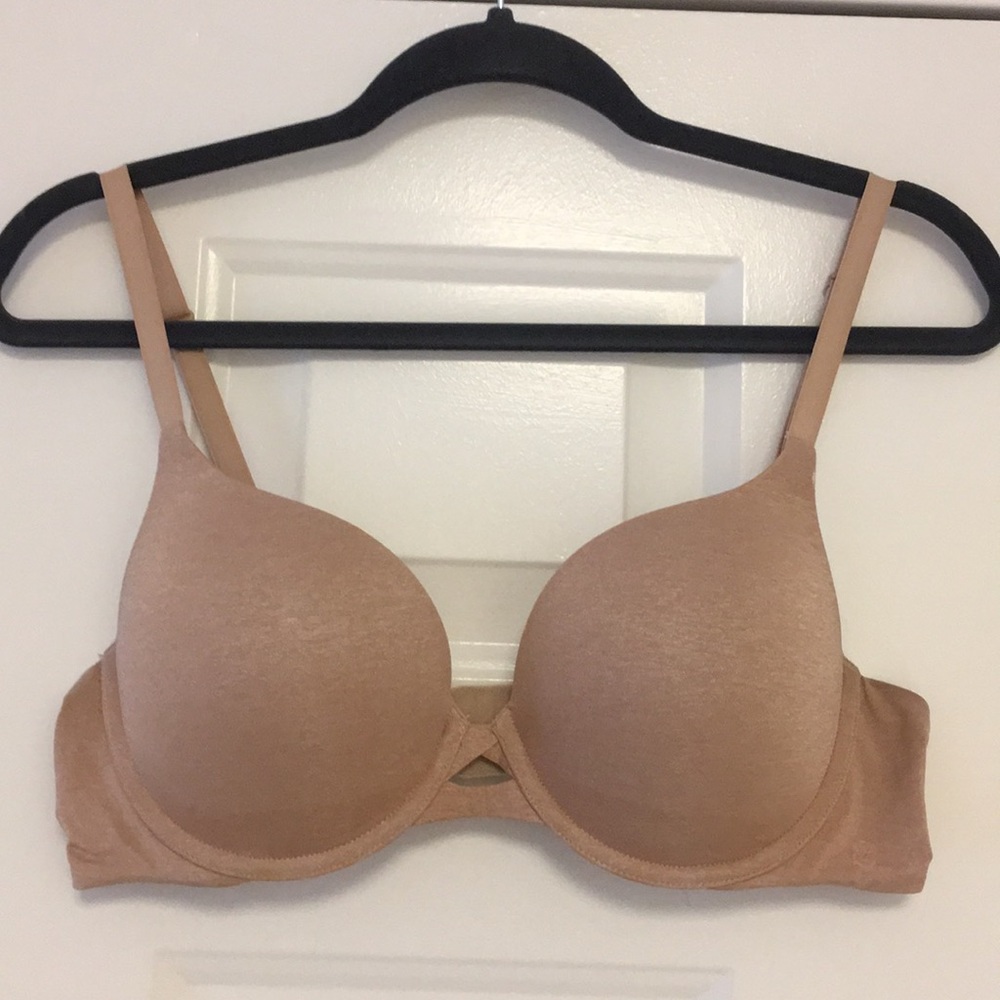Victoria’s Secret bra.